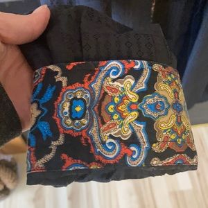 Men’s Envy button black button down. Medium